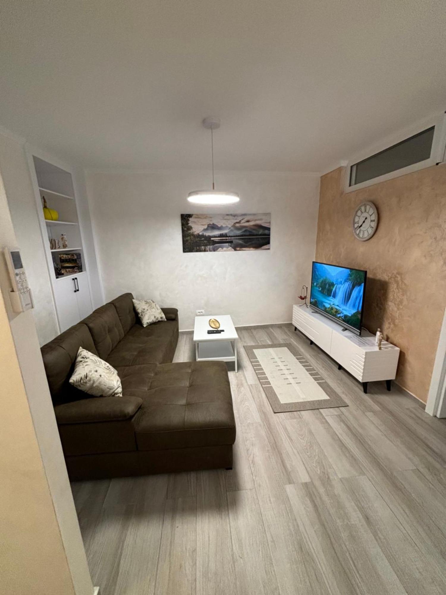Petar Apartment Podgorica Luaran gambar
